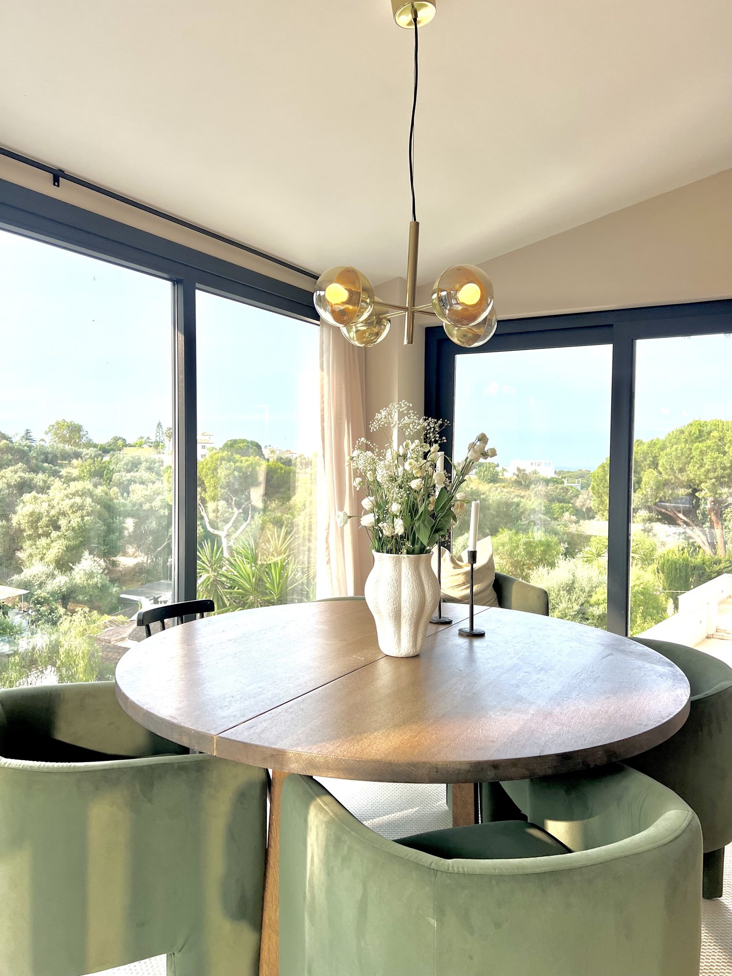 Ricmar — Morning light across the dining table.