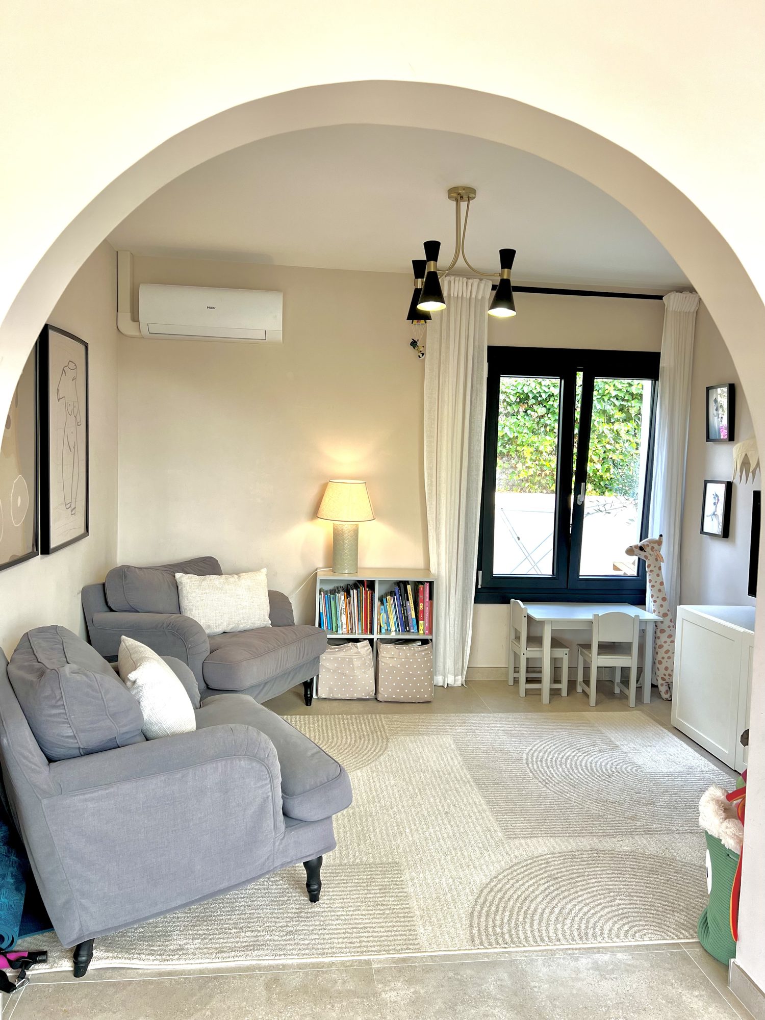 Ricmar — A quieter lounge for the end of the day.