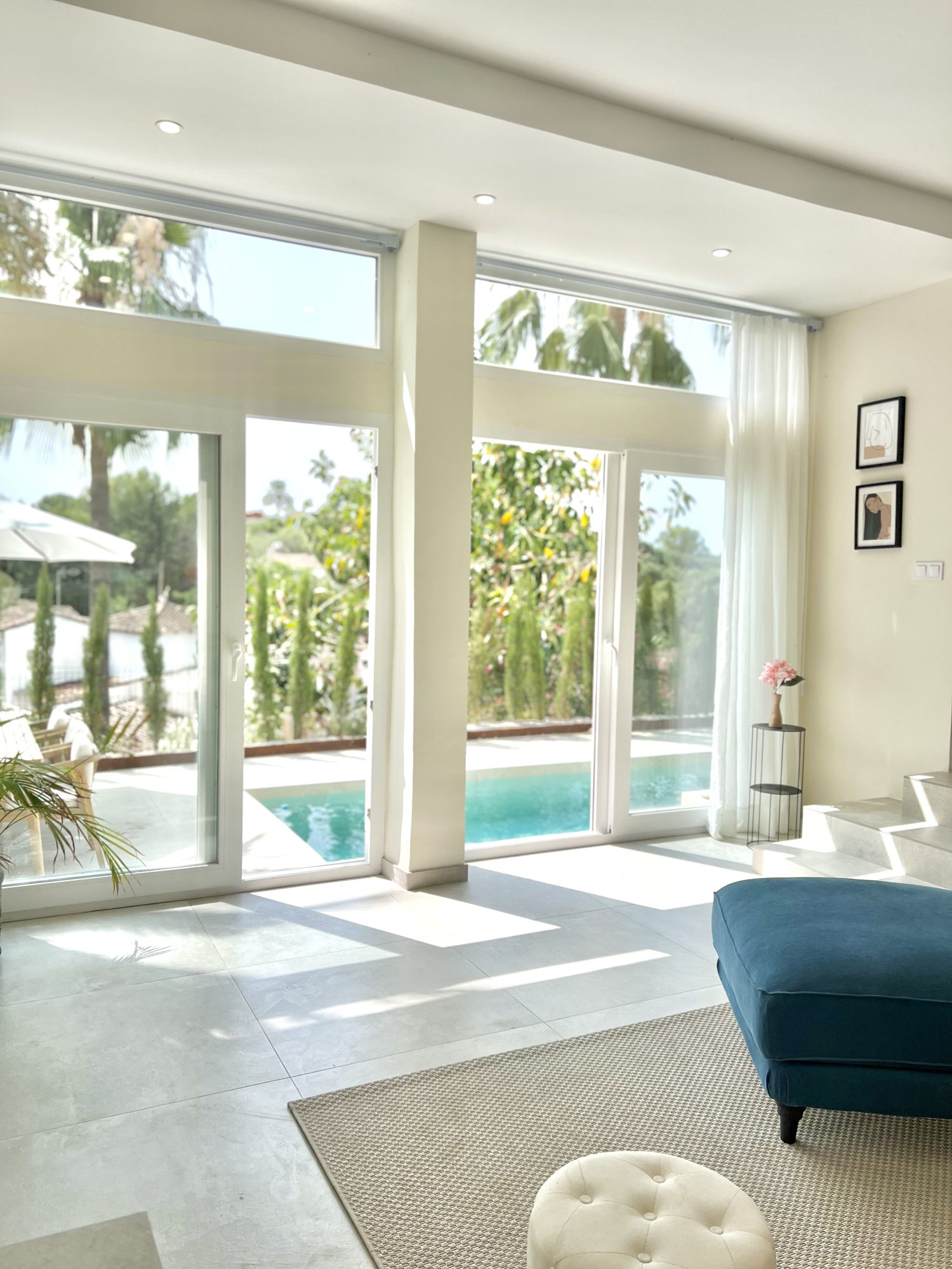 Ricmar — Pool house living room — an annex that works on its own.